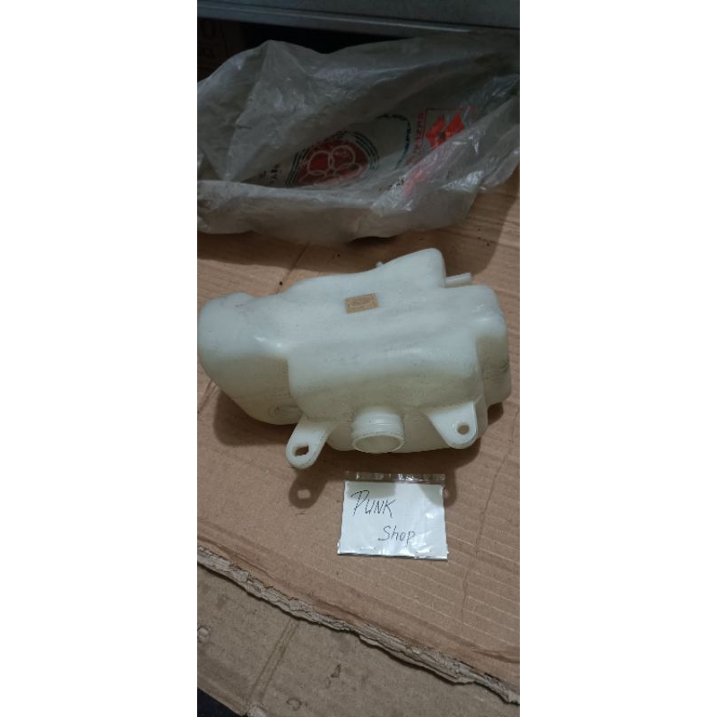 Tangki oli Suzuki TRS