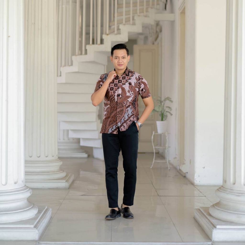 Benang Raja Hem Katun Kombinasi Tulis Primis Lapis Furing Parang Semarangan