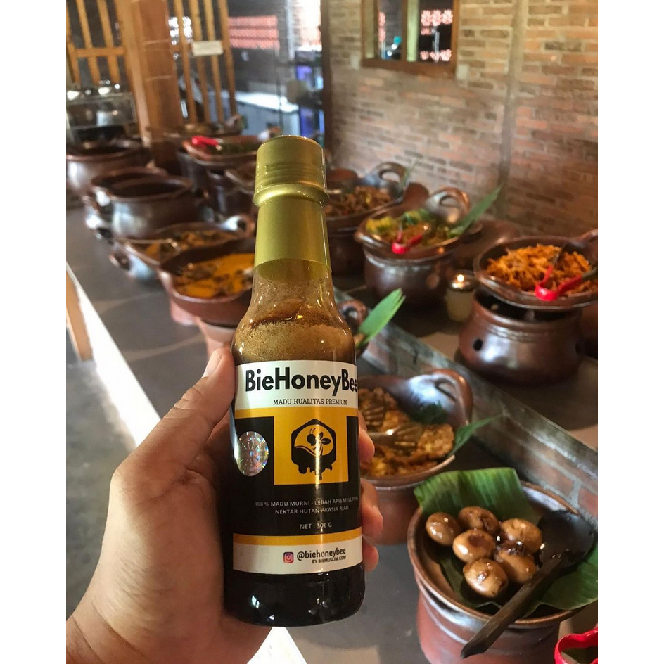 

BieHoneyBee Madu Hitam Asli Hutan Riau |Madu Murni Asli Premium Lebah Apis Nektar Akasia Hutan Riau