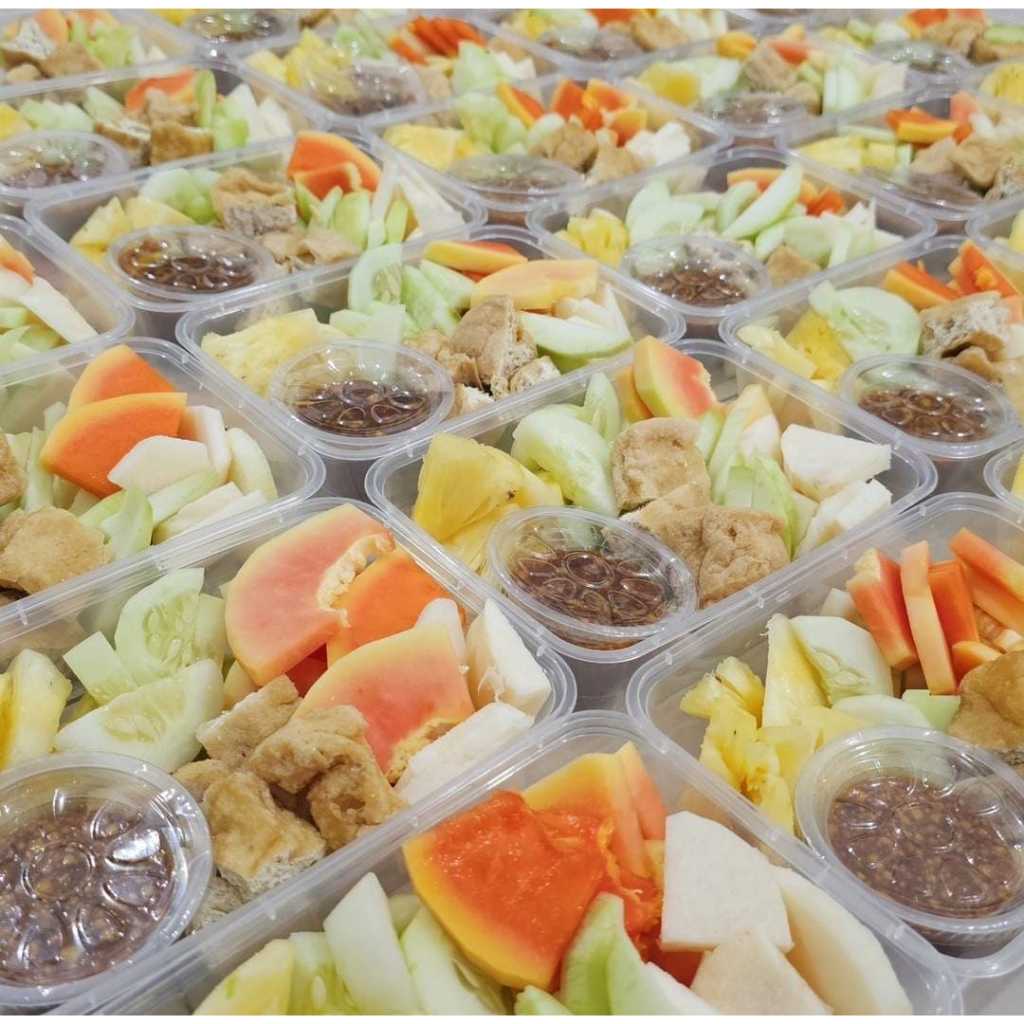 RUJAK BUAH PEDAS MANIS