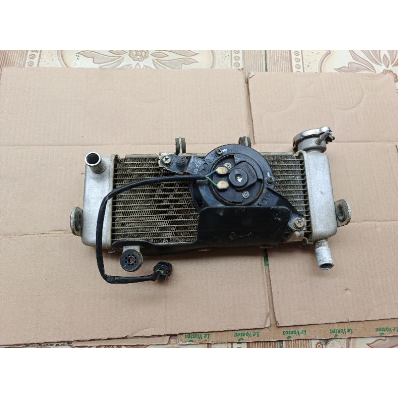 Radiator set kipas radiator Cb 150 R Led original coporan