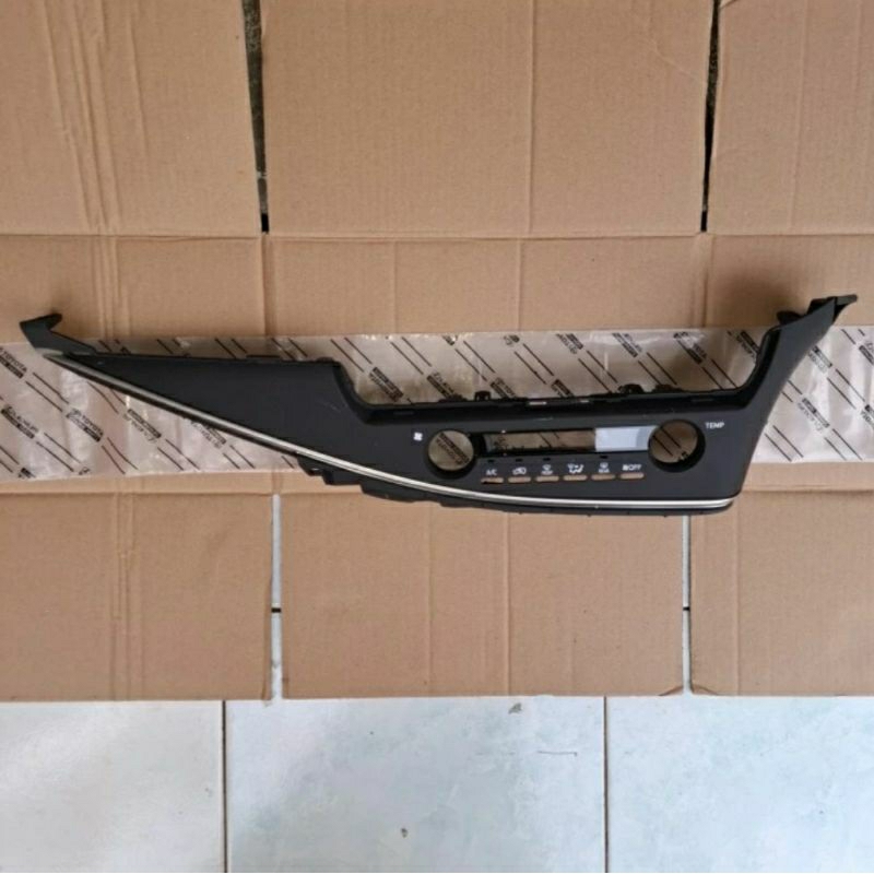 Kerangka Panel AC INNOVA REBORN tipe V & Q