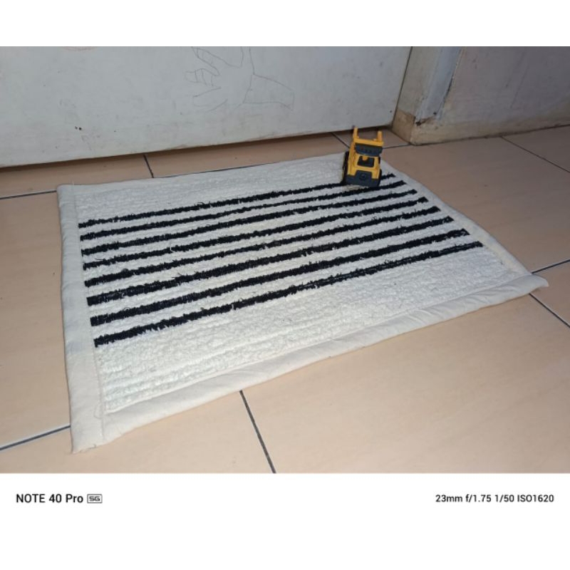 lismutar lineputih keset handuk atbm panjang 120x40