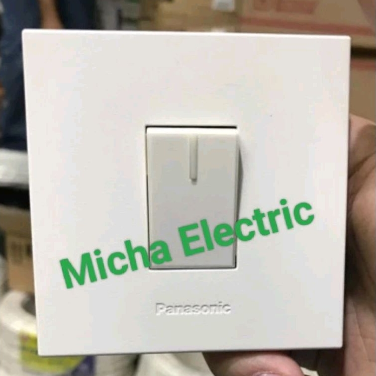 Panasonic Saklar Engkel Tunggal Minimalis Putih/ Saklar Panasonic 1 Gang Minimalis putih Inbow