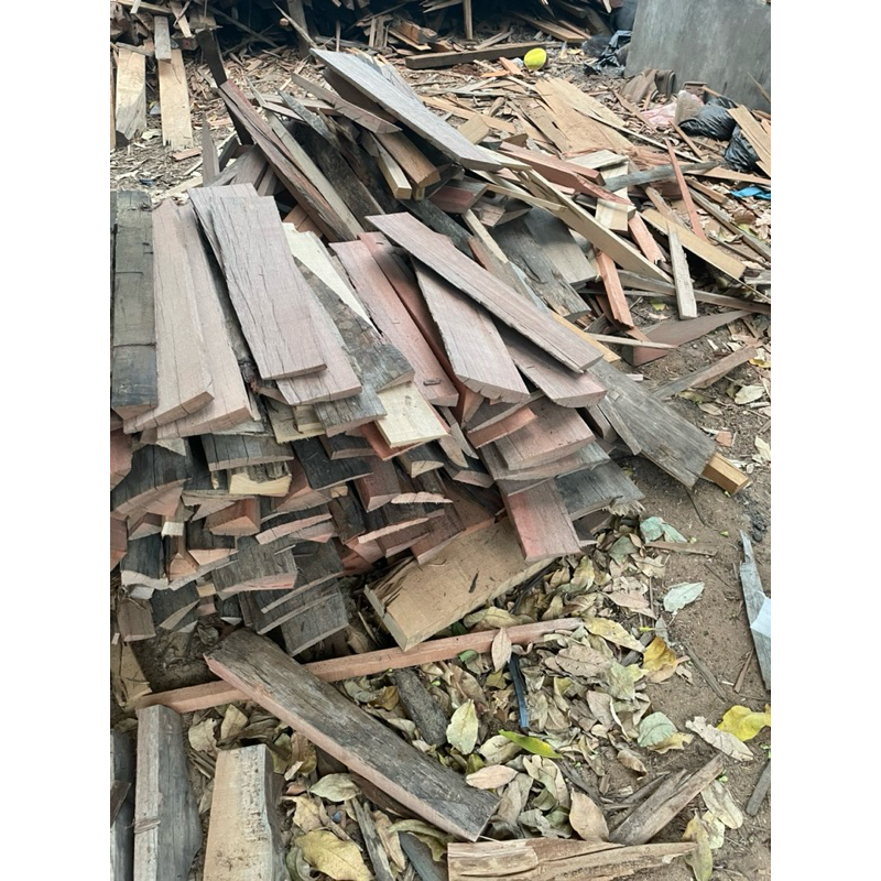 kayu bakar/api unggun/kayu kramasi