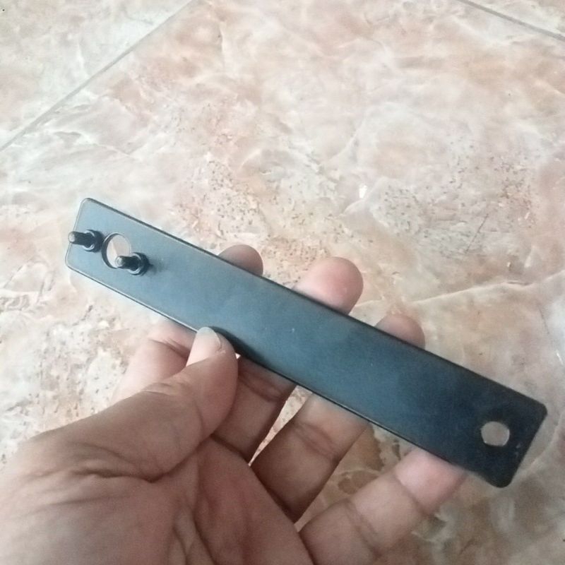 Kunci mata gerinda potong 4 inch, bawaan gerinda maktec MT 90