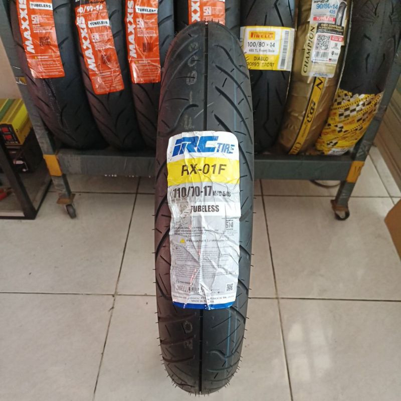 Ban IRC RX-01F Road Winner 110/70 ring 17 Tubeless