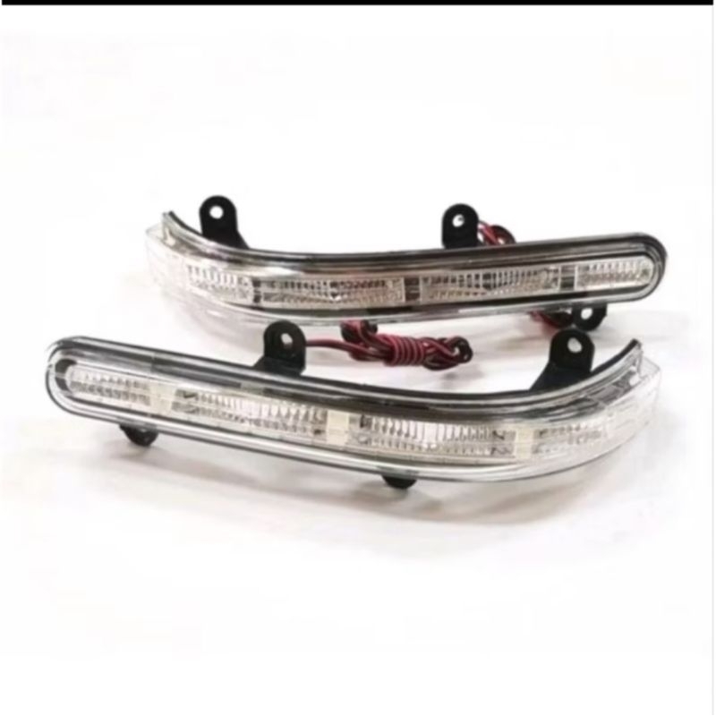 Lampu sein spion innova 2012-2016 satuan