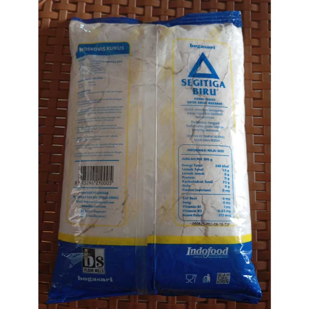 

TEPUNG SEGITIGA BIRU KEMASAN 1KG