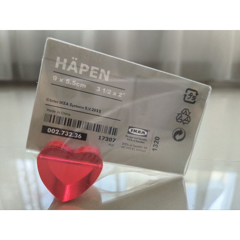 

hapen ikea / tempat kartu nama dimeja