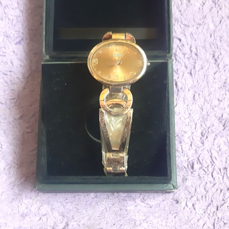 Jam Tangan Arloji Wanita Guess Brown Copper Coklat Tembaga