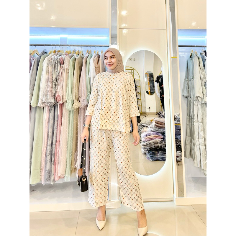 JUANA ONE SET MEVVAH ✨