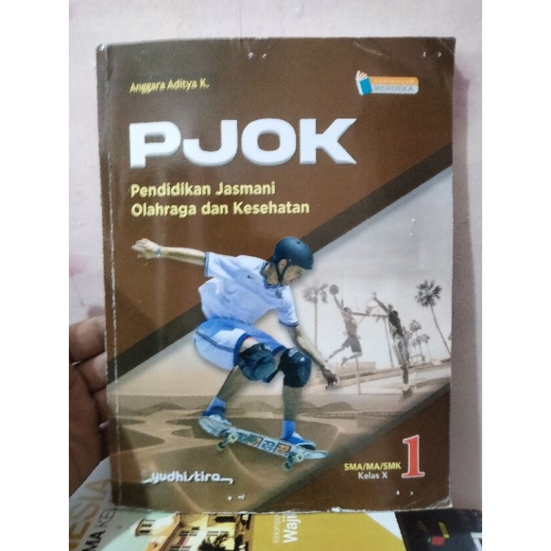 buku pjok/penjasorkes/penjaskes kelas 7 VII 1 smp mts yudhistira kurikulum merdeka