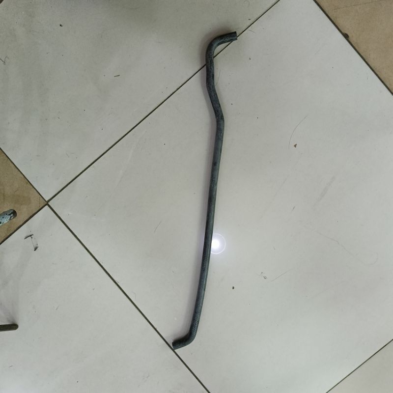 Selang dari tabung radiator ke radiator bmw e36 320i 323i 325i / Sparepart bmw