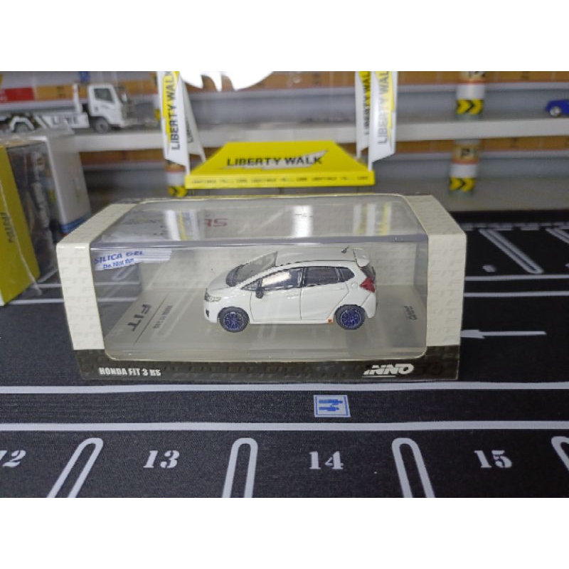 INNO 64 HONDA FIT 3 RS (HONDA JAZZ) PUTIH WHITE