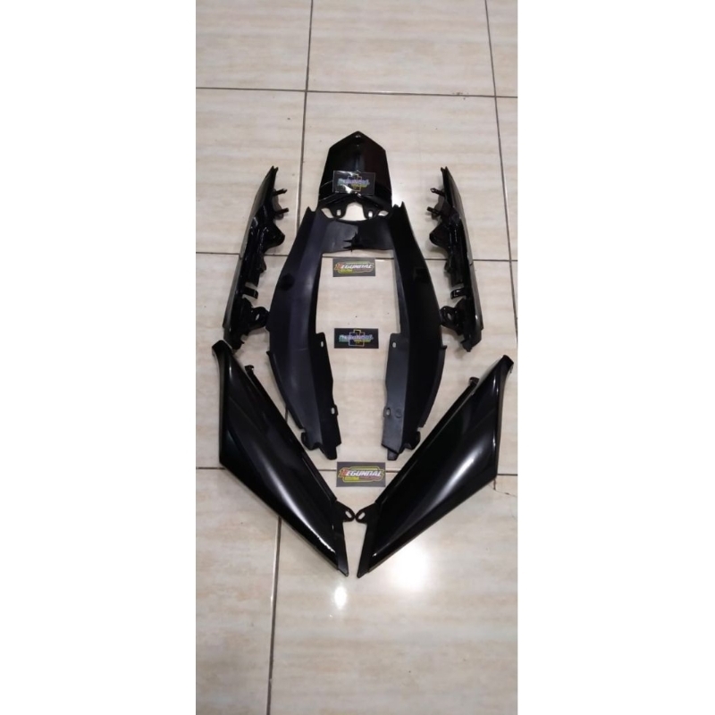 body belakang Vixion New nvl nva 2013-2017