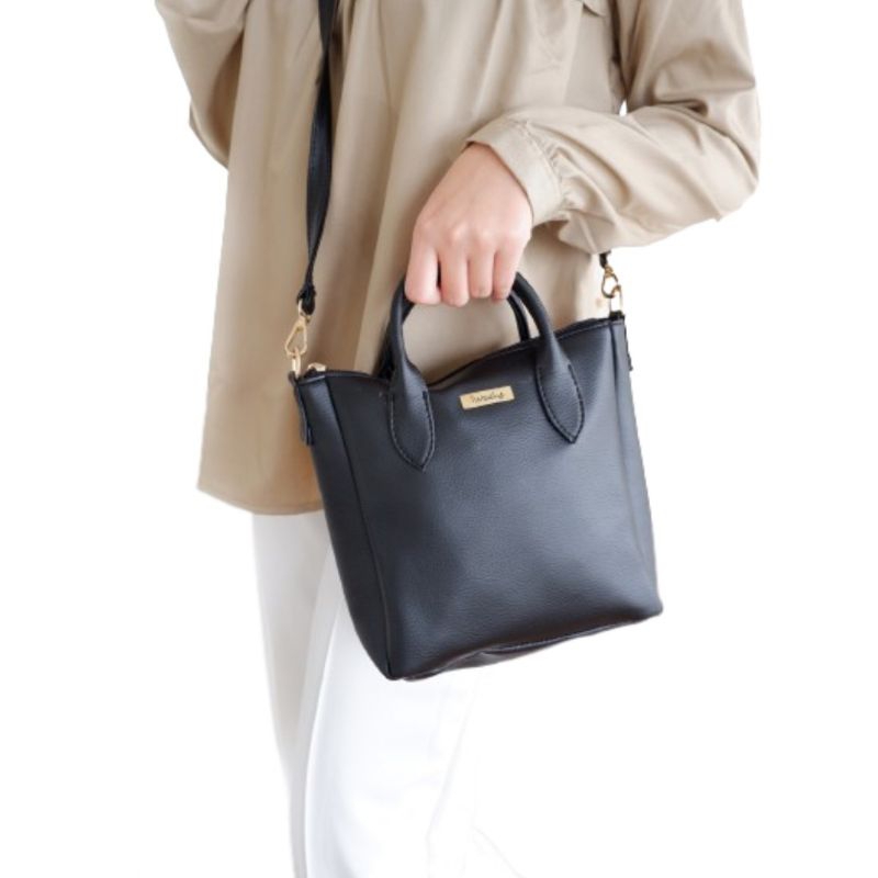 Preloved Julie Slingbag Tweely