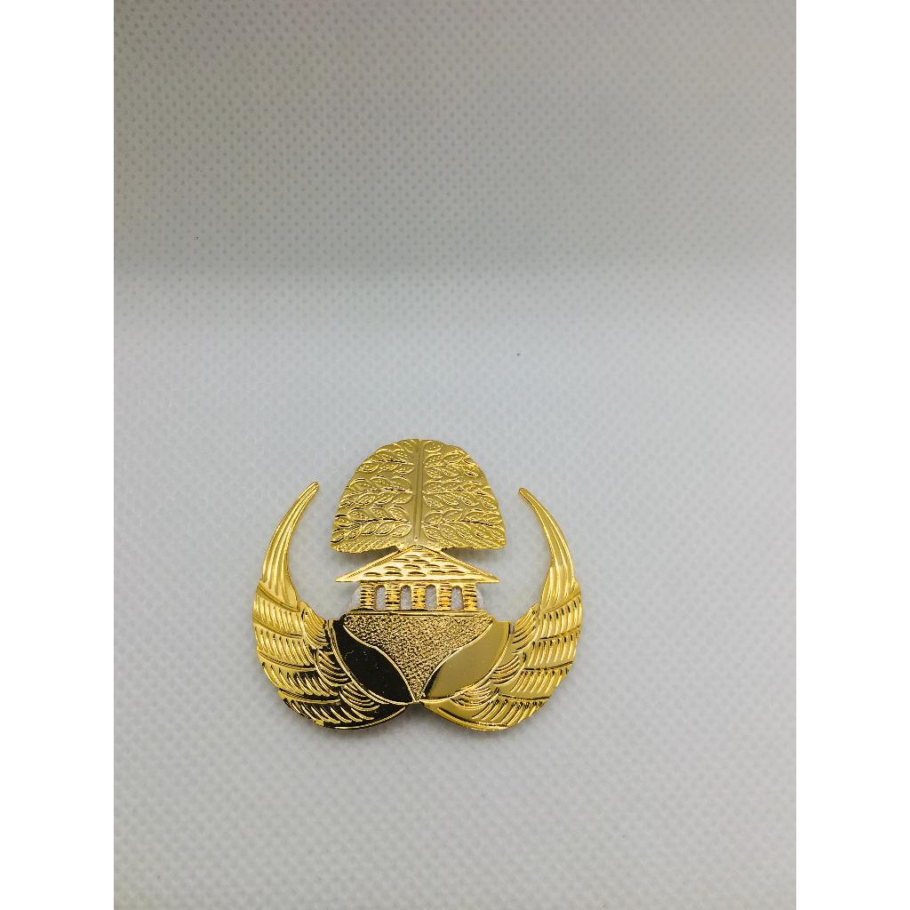 pin magnet korpri lapis emas premium