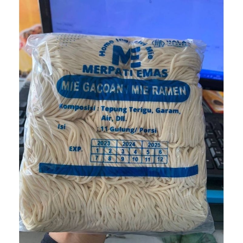 

Merpati Emas mie gacoan dan mie ayam 1kg pekanbaru#mie gacoan pku#pku mie ayam#
