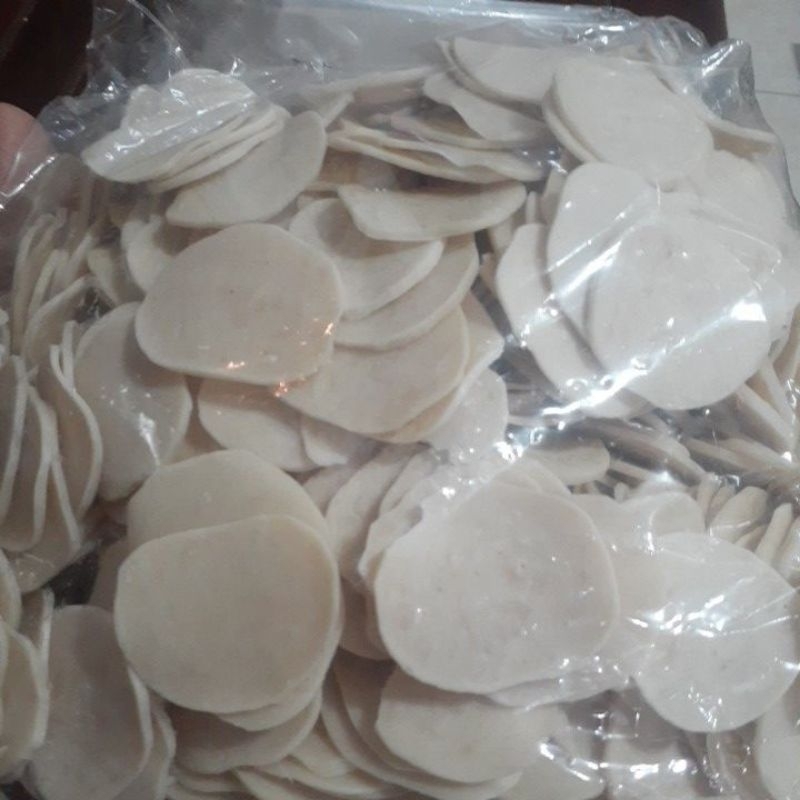 

Krupuk Palembang Mentah Ikan Belida Ukuran Besar