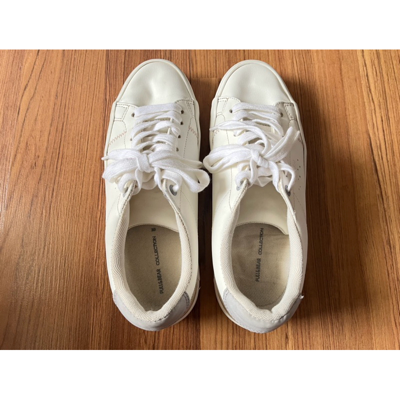 Sepatu Sneakers Pull&Bear ORI Putih