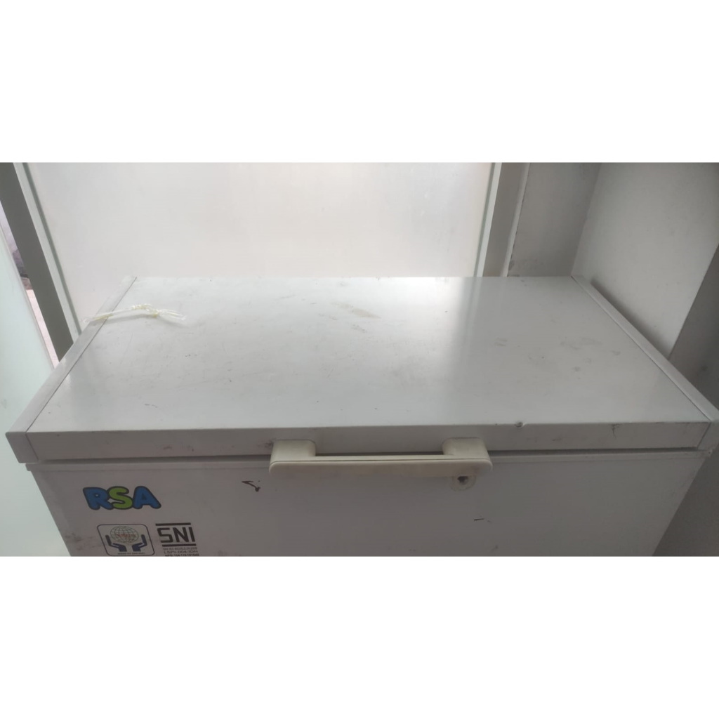 Freezer Box Second RSA CF-220 - 220 Liter, Mulus & Hemat Listrik