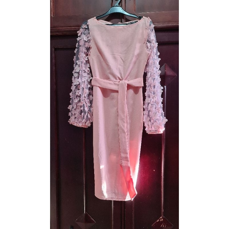 Dress pink bunga