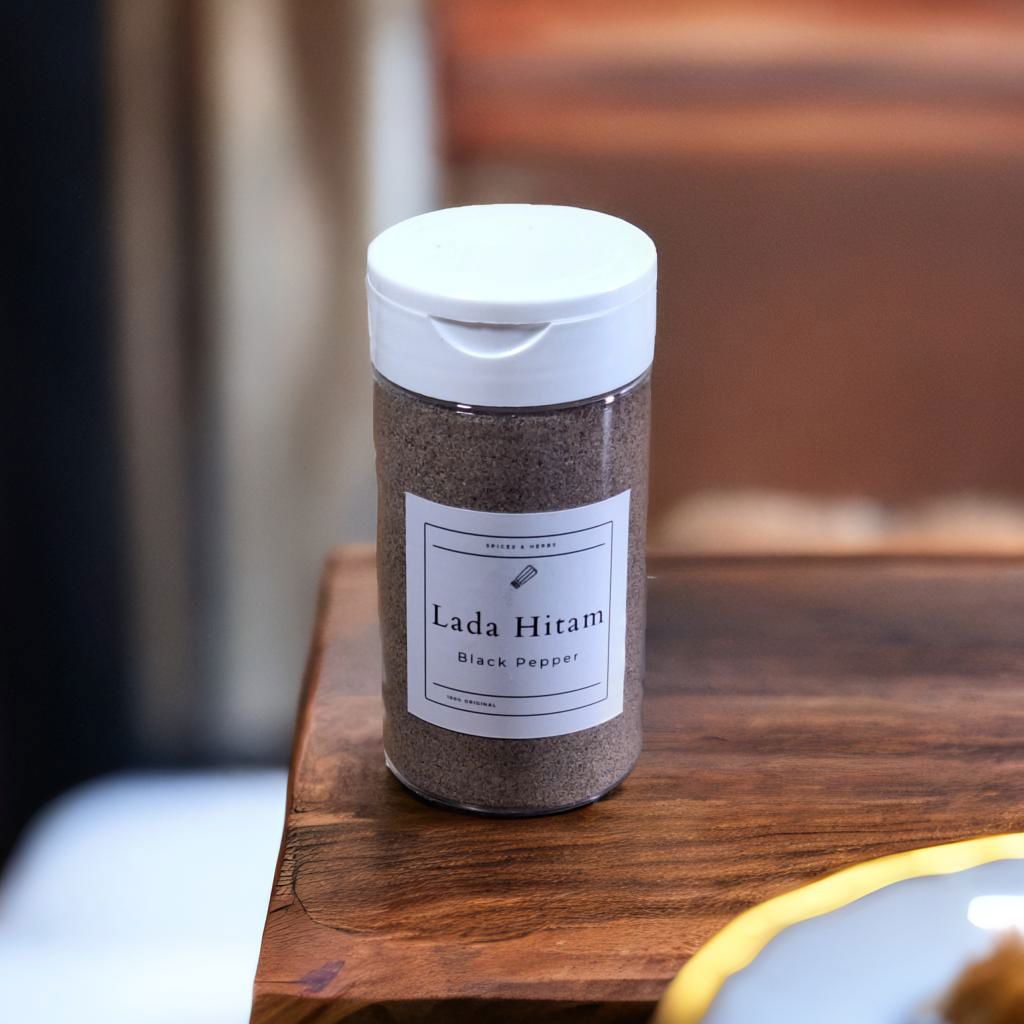 

Bumbu Rempah Lada Hitam Bubuk/Black Pepper Powder 65gram Kemasan Botol 100ml