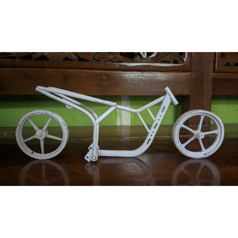 rangka miniatur drag mio