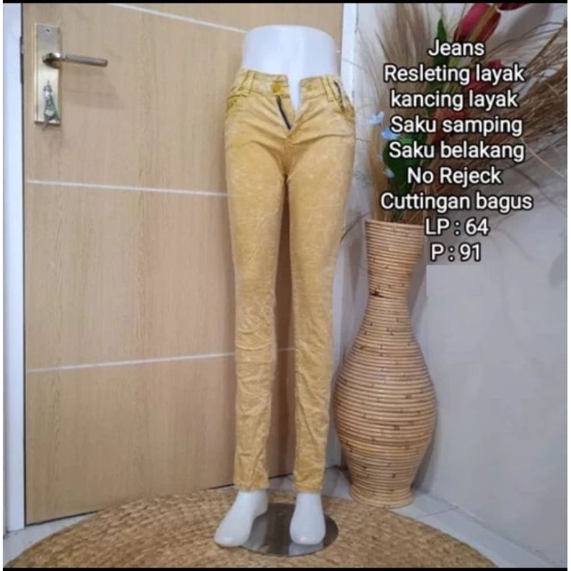 Celana jeans wanita preloved kuning yellow saku bordir