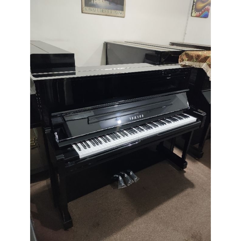 Piano Yamaha U1 J PEC Hitam