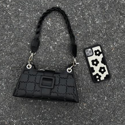 [ COD✅ ] Aroana BagTopi Susu Kapsul JNNG Tas Ketiak Hitam Desain Timbul Persegi Sederhana Tas Tangan