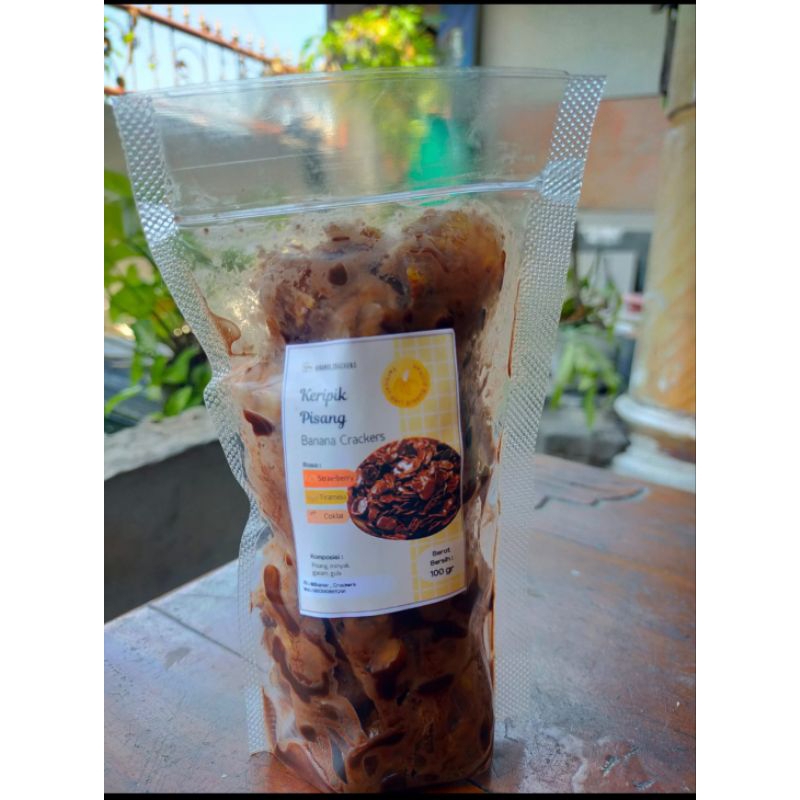 

kripik pisang rasa coklat isi 100gr