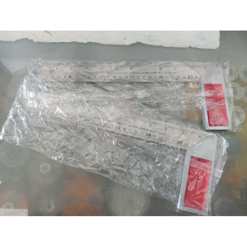 

Penggaris Tukang Bonucci 12