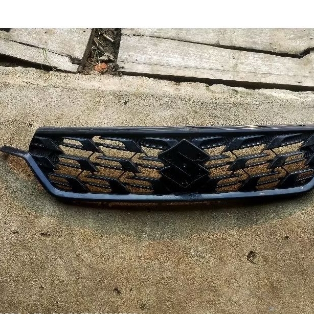 grill Ertiga 2022 original