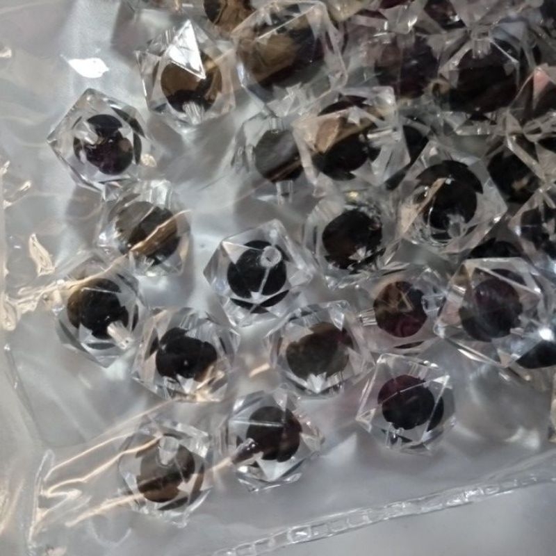 Manik Mote Akrilik isi bening bulat  Diamond 100 gram