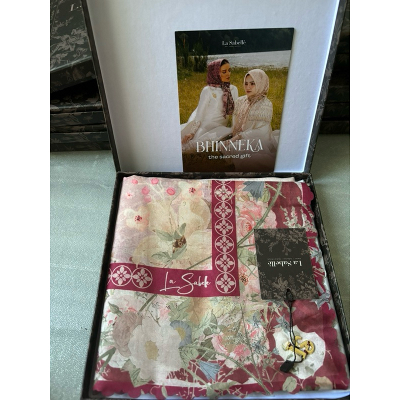 New box lasabelle bhineka papua jambu merah