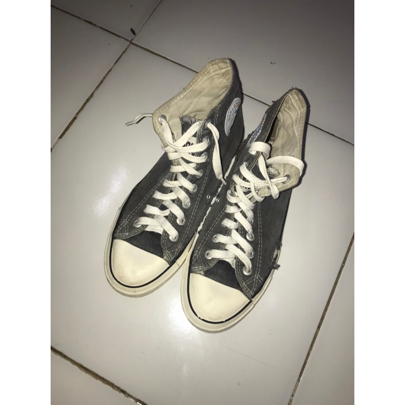 sepatu warrior second Pria/wanita