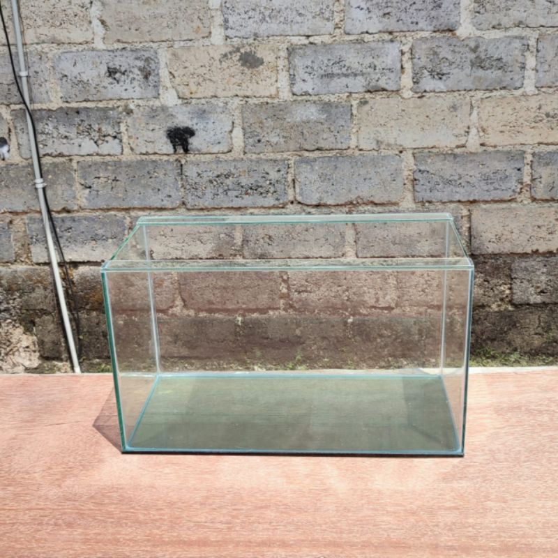 aquarium kaca ukuran 60x30x40 dasar 8mm keliling 5mm