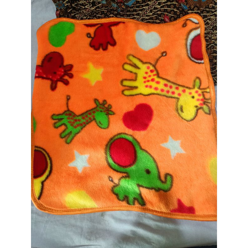 PRELOVED SELIMUT BAYI, PRELOVED SELIMUT TUTUP KEPALA ,PRELOVED ANAK ,PRELOVED TUTUP KEPALA ANAK