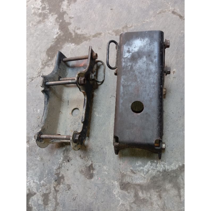 pangkon mesin megapro monoshock