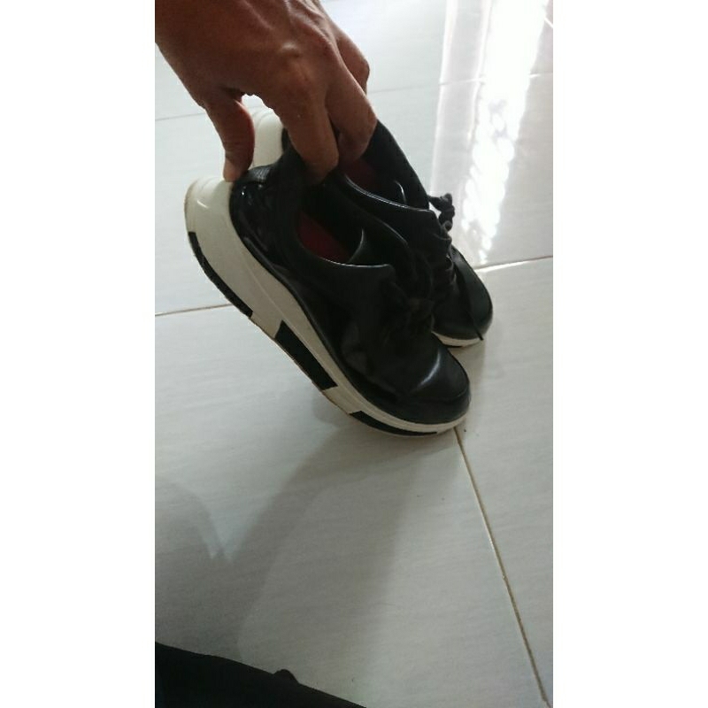 Sepatu FITFLOP FREYA SNEAKERS -Black- Ori Preloved