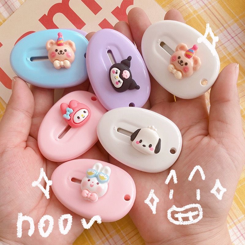 

MFH - Cutter Mini Sanrio Kuromi Cloud Shape Kartun Lucu Pisau Kertas Kecil Portable Untuk Alat Tulis Awan Karakter Kreatif