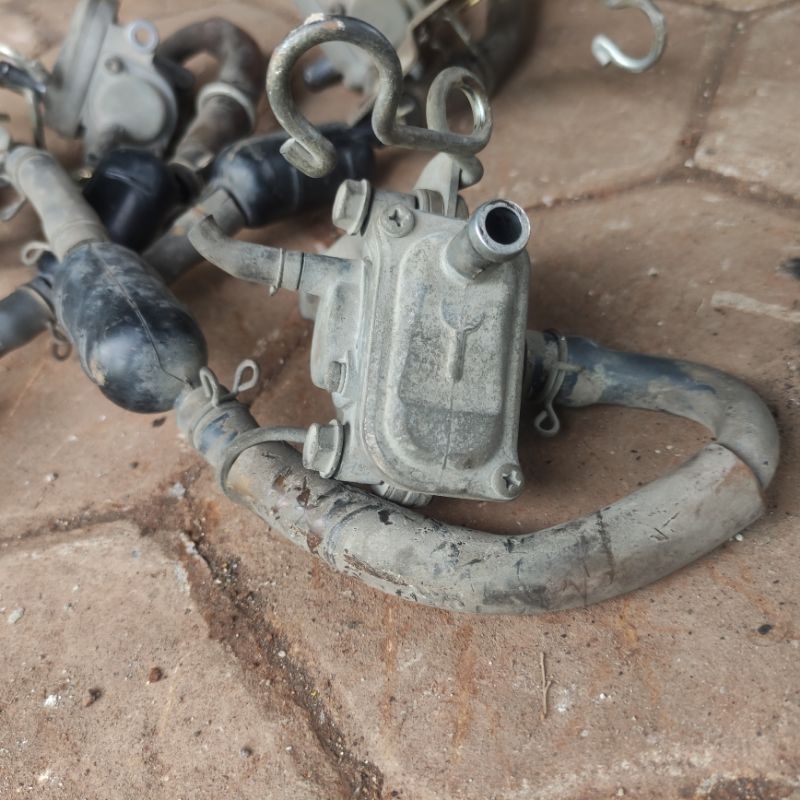 Thermostat Emisi Pembuangan Mesin Megapro Mono Original