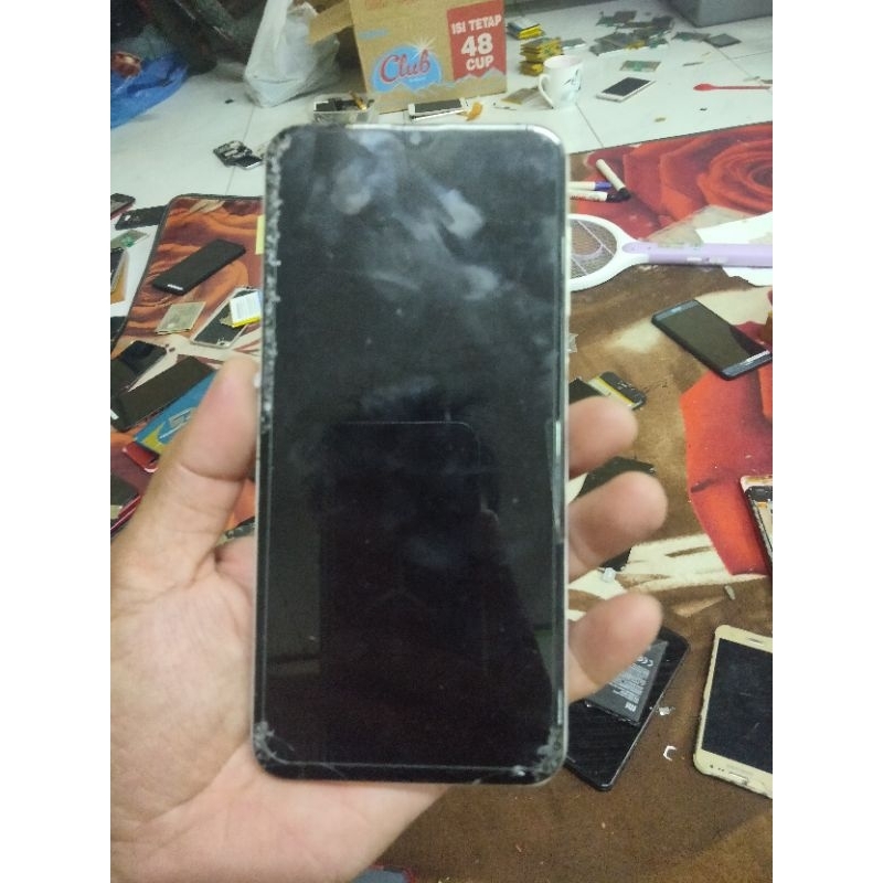 Samsung A30s minus lcd & Akun