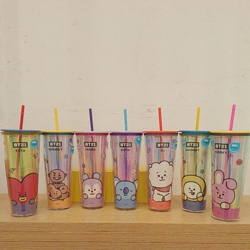 Tumbler with straw BT21 X Miniso