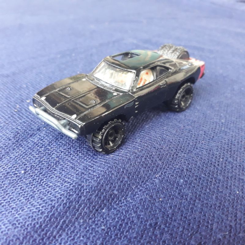 Diecast Loose Hot Wheels HW 70 Dodge Charger Hitam