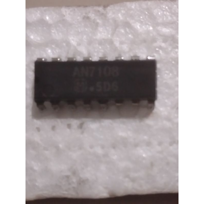 IC AN7102 PreAmp Stereo