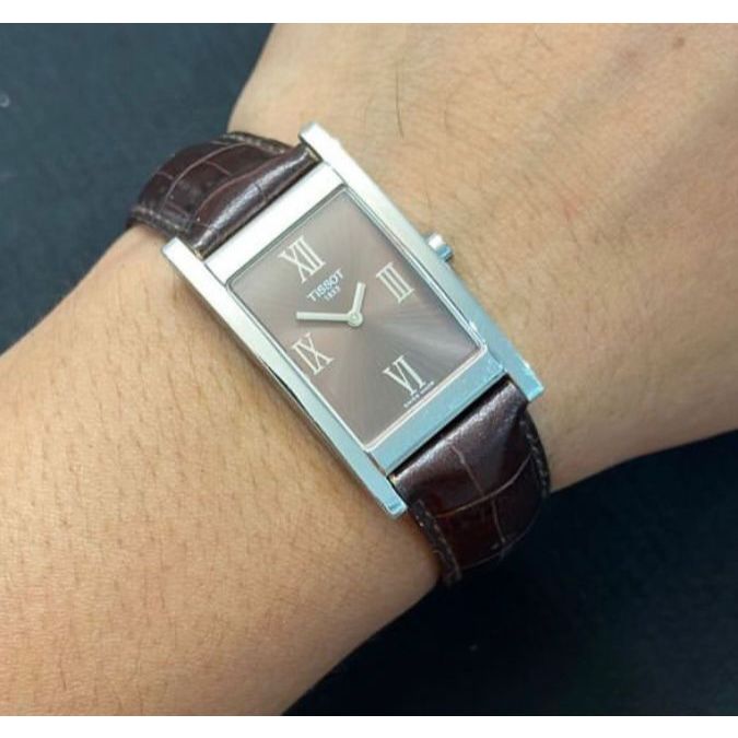Jam Tangan Wanita Tissot Tank Dial Brown