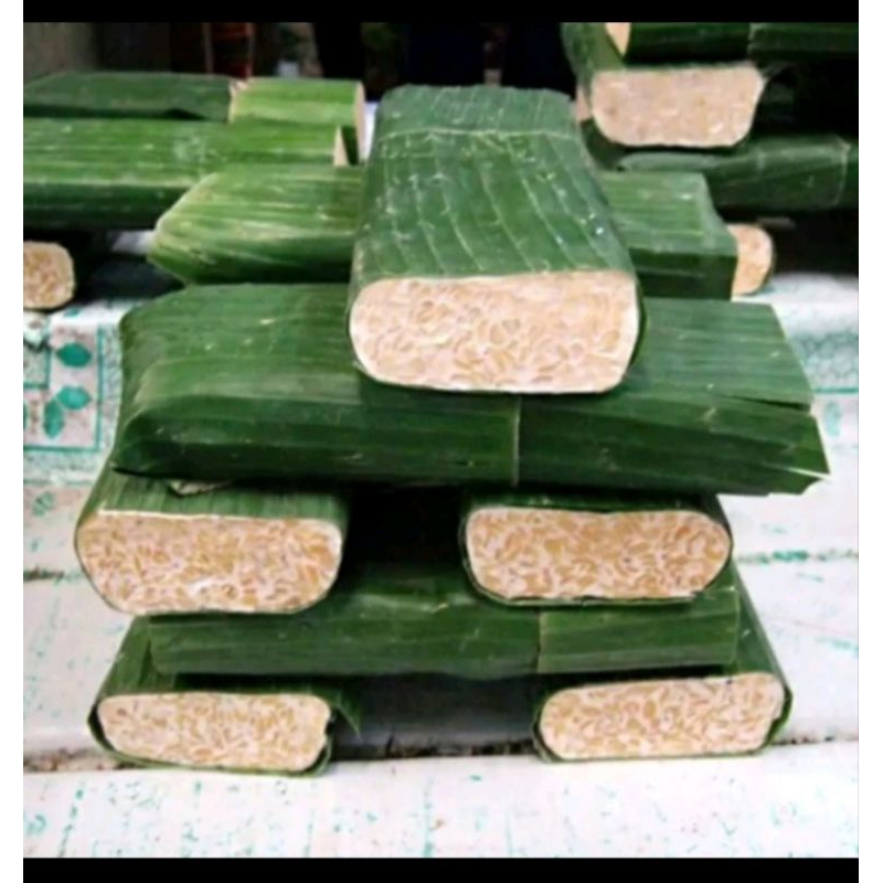 

tempe daun pisang